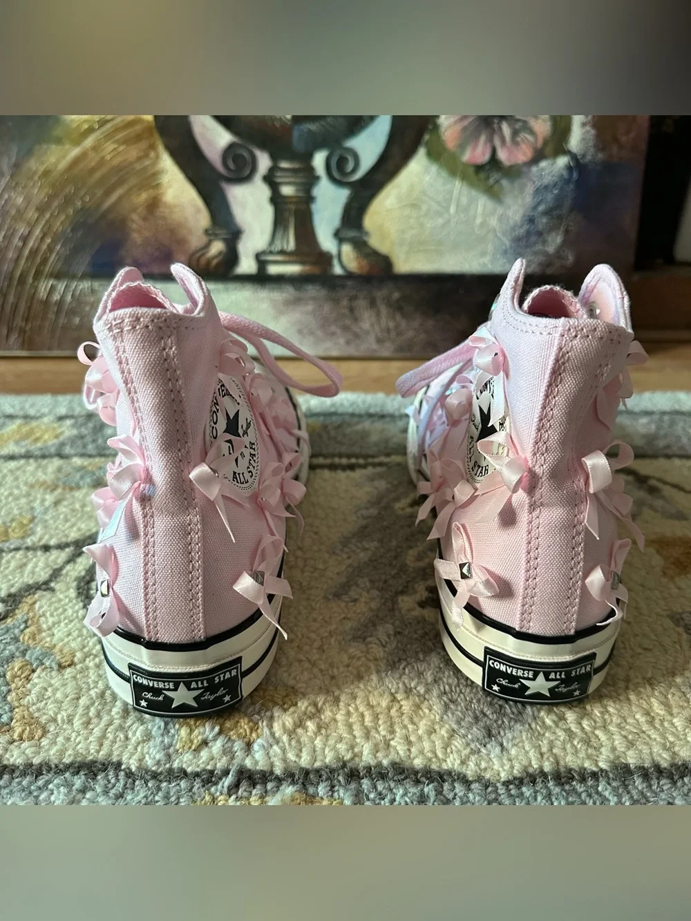 pink converse platforms w bows & studs / size 8